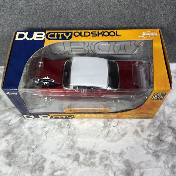 Jada Dub City Old Skool 1957 Chevy Bel Air Red White Hard Top 1:24 - New - Picture 3 of 7